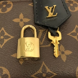 Túi xách Louis Vuitton Monogram Vanity PM M45165 - Hàng hiệu Authentic 804075