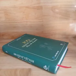 100 Giáo Sư Việt Nam Trọn Đời Cống Hiến (Tập 2) 723305