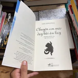 II Tựa sách: Chuyện Con Mèo Dạy Hải Âu Bay - LUIS SEPÚLVEDA - 2018 696010