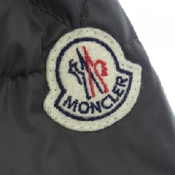 Áo khoác lông vũ MONCLER 637778