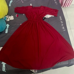 E thanh lý dọn tủ quần áo váy mới từ 80-95% siu xinhh, mn ủnh hộ e nhé❤️❤️ 500400