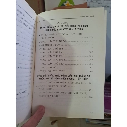 Tự chữa bệnh trong gia đình bài thuốc nam và kinh nghiệm dân giân việt nam mới 90% 2004 HCM.TN2308 SỨC KHỎE - THỂ THAO 923853