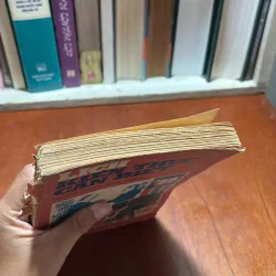 [Gáy Không Đẹp] - II Lịch Kiến Thức Cần Biết Dành Cho Mọi Nhà - 1988 931862