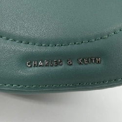 Túi CHARLES&KEITH - Hàng hiệu Authentic 832467