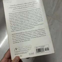 Solitude A return to the Self (real từ amazon) 1026005