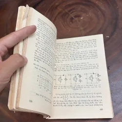 II Sách Kỹ Thuật: Tự Làm Lấy Mười Thùng Loa Hifi - PIERRE CHAUVIGNY - 1987 996996