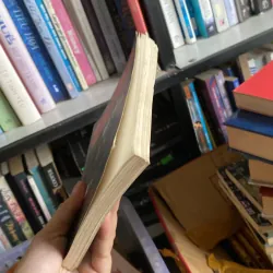 Bộ Tứ Agatha  755115