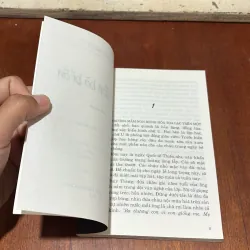 II Tiểu Thuyết: Người Đàn Bà Bí Ẩn - Hữu Tiến - 2018 785699