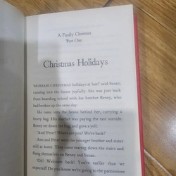 Christmas stories (Sách tiếng anh bìa cứng) 528061