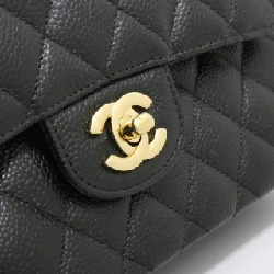 Túi xách chéo Chanel 1113 611036