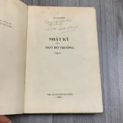Nhật ký của một bộ trưởng - lê văn hiến. 4a1. Có chữ ký tặng của tg.  755739