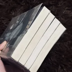 Tiệm sách cũ Biblia (4 tập)  738748