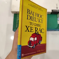 Bài học diệu kỳ từ chiếc xe rác 575052