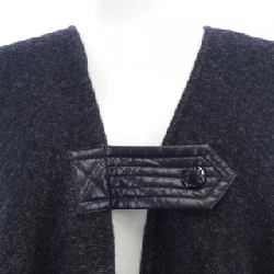 Moncler MONCLER 20933G00012 Cape 629162