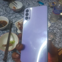 Oppo reno4-5g  471096