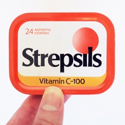 Vỏ hộp kẹo ngậm Strepsils năm 1999 71641