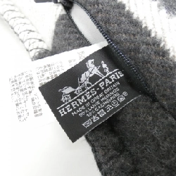 Gối Hermès Avalon PM 50×50 102667M 625187