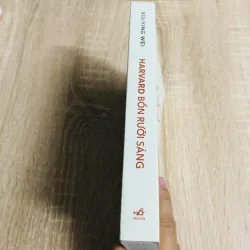 HARVARD BỐN RƯỠI SÁNG  1004069