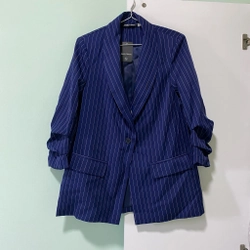 Blazer kẻ sọc xanh nay MỚI