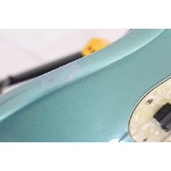 FENDER AMERICAN DELUXE JAZZBASS - Hàng hiệu Authentic 878501