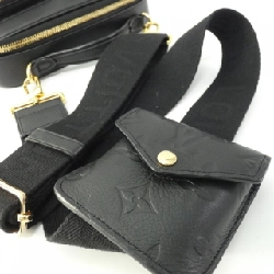 Túi đeo chéo tiện ích Louis Vuitton M80450 609511