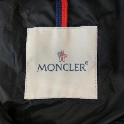 Áo khoác lông vũ MONCLER 635049