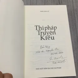 Thi pháp truyện kiều - trần đình sử. Có chữ ký tặng. 10a4 1027872