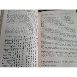 Lịch triều hiến chương loại chí - Phan Huy Chú ( bản bìa cứng ) 127081