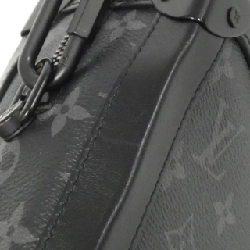 Túi đeo vai Louis Vuitton Monogram Eclipse Soft Trunk M44730 - Hàng hiệu Authentic 767710