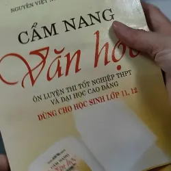 Cẩm Nang Văn Học Ôn Thi THPT Đại Học Cao Đẳng lớp 11 12 - Tạ Đức Hiền 727333