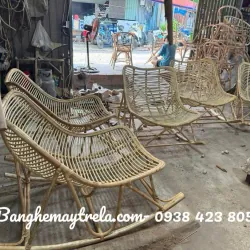 Ghế thư giãn bập bênh mây tre
