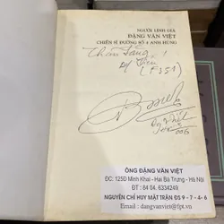 NGƯỜI LÍNH GIÀ ĐẶNG VĂN VIỆT, CHIẾN SĨ ĐƯỜNG SỐ 4 ANH HÙNG (HỒI ỨC), Bản có chữ ký tác giả 689500