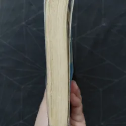 "Người lạ trong gương" - Sidney Seldon 1019928