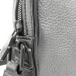 Túi đeo chéo Louis Vuitton Alpha M52767 613644