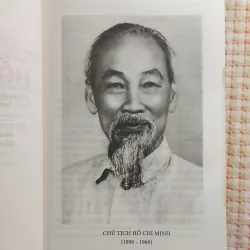 HỒ CHÍ MINH - CHÂN DUNG VÀ DI SẢN • Sách Nhà Nước Đặt Hàng (không có giá bìa) 751377