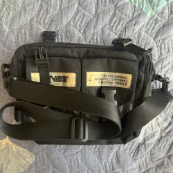 Túi đeo chéo davies