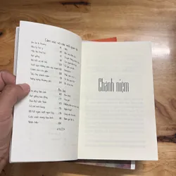 Sách Phật Giáo: Hạnh Phúc Cầm Tay - Thích Nhất Hạnh - Chân Hội Nghiêm (Chuyển Ngữ) - 2020 702684