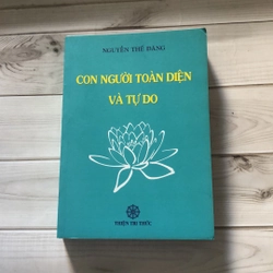 Con Người Toàn Diện Và Tự Do