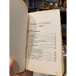 The War of the Worlds - H. G. Wells 928709