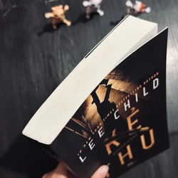 Kẻ thù - Lee Child 413045