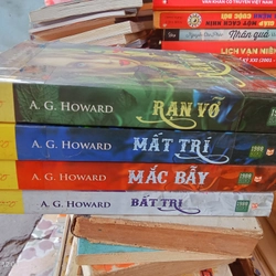 Trọn Bộ 4c Rạn Vỡ - A.G.Howard