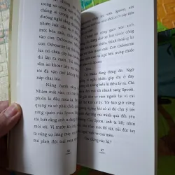 Đôi Mắt Ấy Vẫn Ở Trên Giường 792422