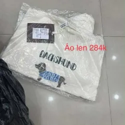 Áo len LOVES