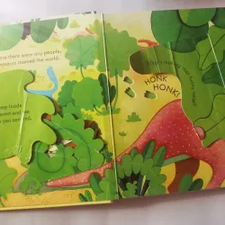Usborne Peep Inside Dinosaurs 961426