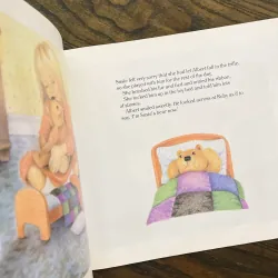 Ruby and the Parcel Bear 974891