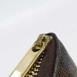 Ví tiền xu Louis Vuitton Damier Zippy N63070 620649