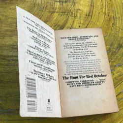 THE HUNT FOR RED OCTOBER- TOM CLANCY 674274