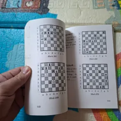 Cờ Vua - Bài tập nhiều nước hết cờ. 932546