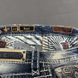 Bạn gởi về không vừa nên pass lại  1026354