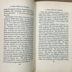 A High Wind in Jamaica - Richard Hughes 738063